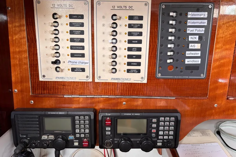 Ardent Yacht Photos Pics Electrical panel and radio equipment on a 1993 J Boats J/130 sailboat.