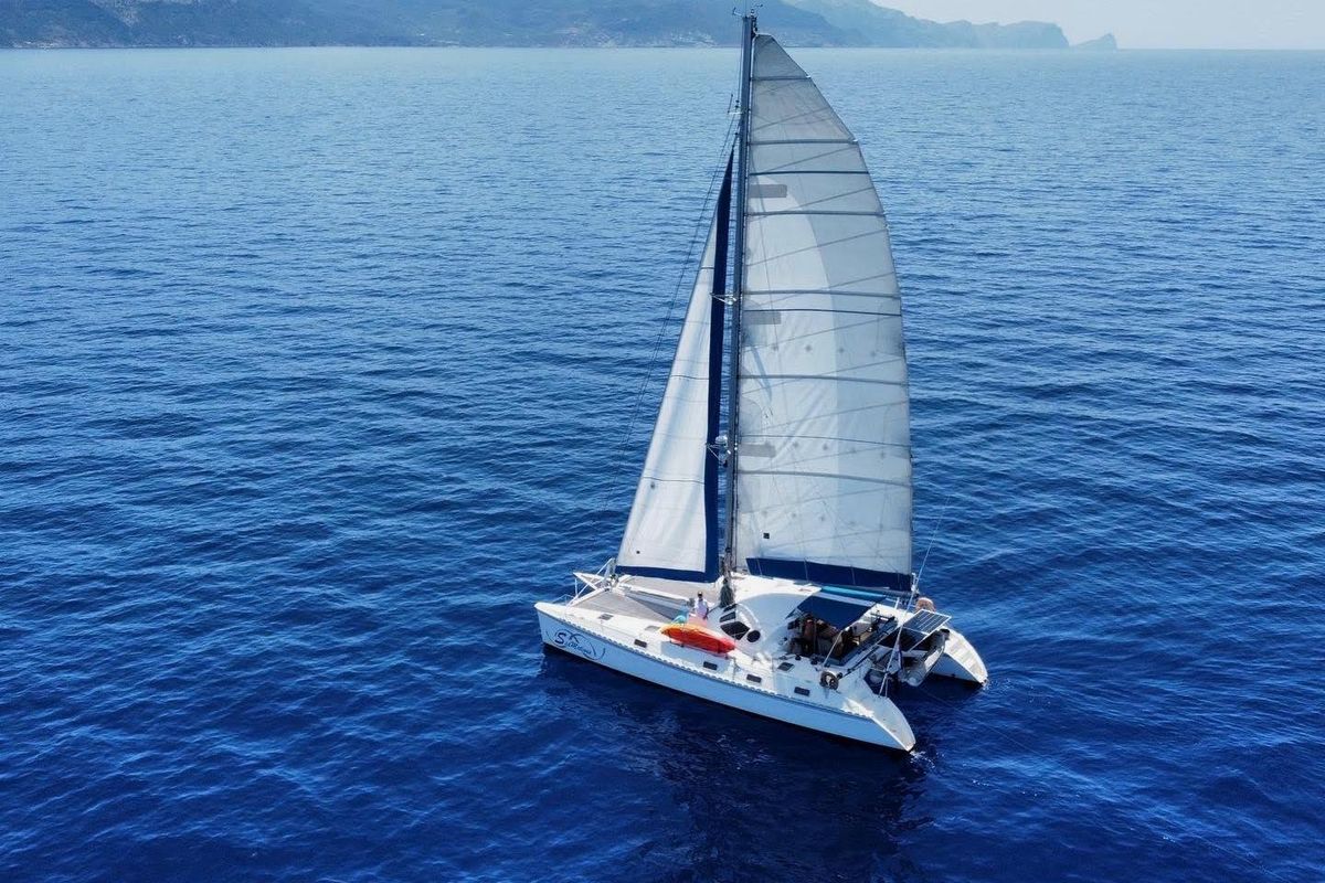2003 Outremer 44 