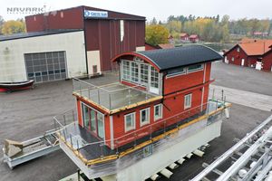 2015 Houseboat Custom made