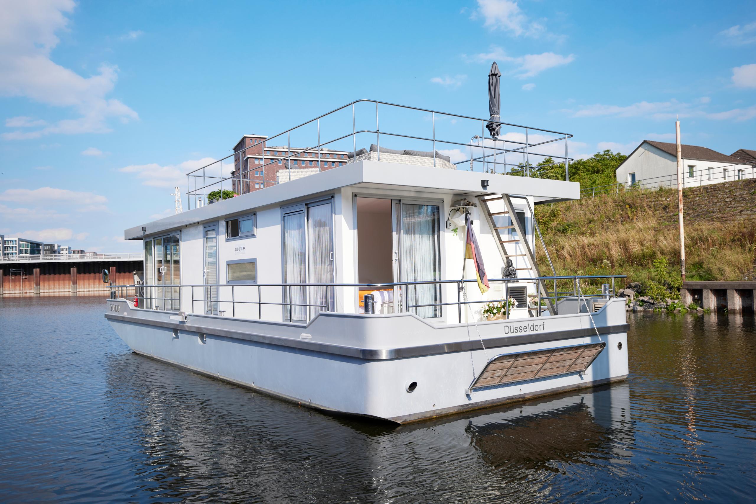2017 Houseboat Motor Cruiser Home Traveller XXL 1500