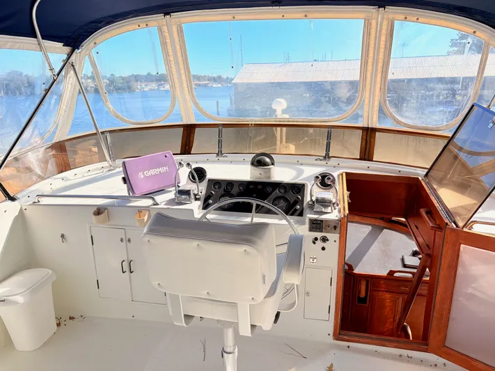 Freedom Yacht Photos Pics 