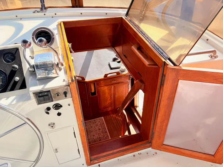 Freedom Yacht Photos Pics 