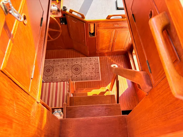 Freedom Yacht Photos Pics 