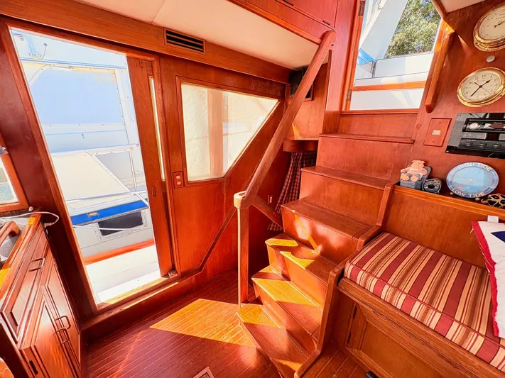 Freedom Yacht Photos Pics 