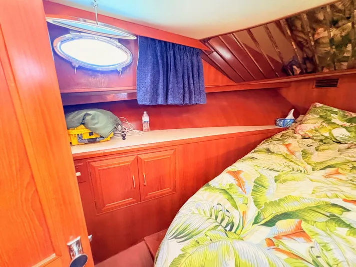 Freedom Yacht Photos Pics 