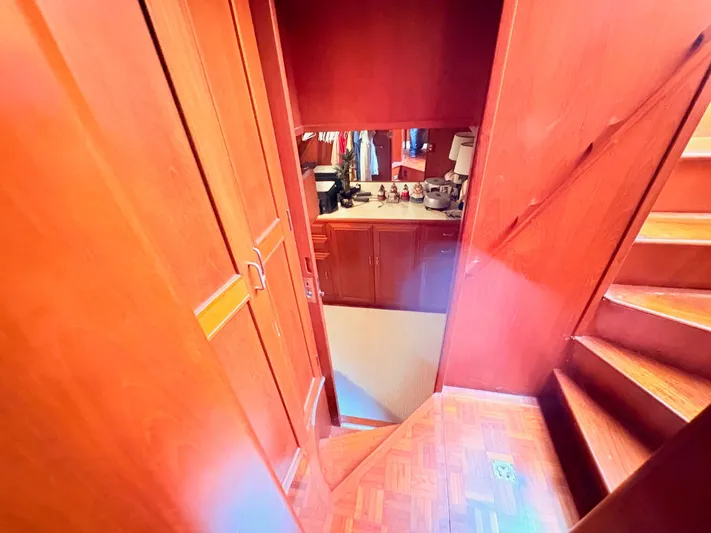 Freedom Yacht Photos Pics 