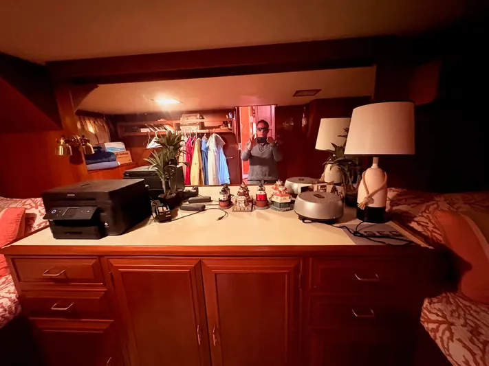 Freedom Yacht Photos Pics 