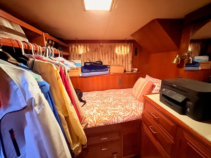 Freedom Yacht Photos Pics 