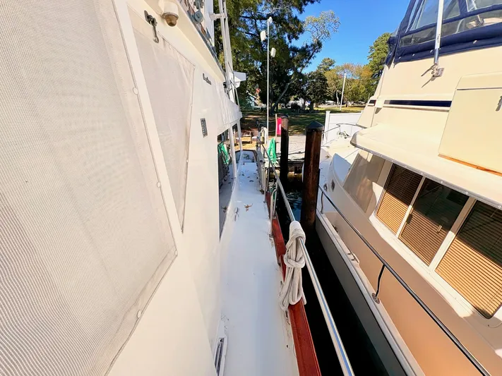 Freedom Yacht Photos Pics 