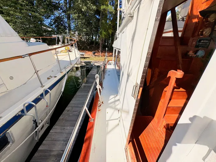 Freedom Yacht Photos Pics 