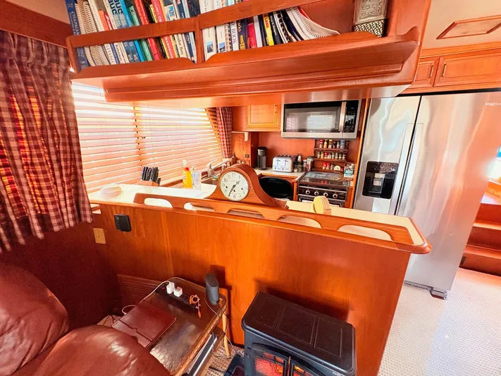 Freedom Yacht Photos Pics 