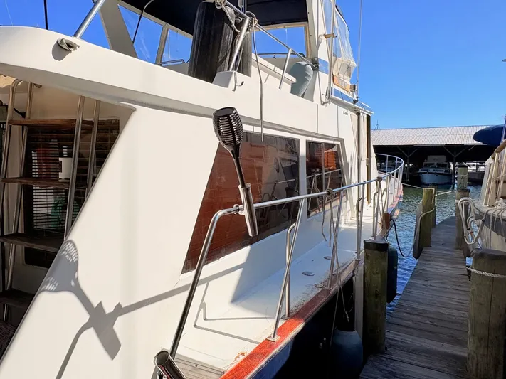 Freedom Yacht Photos Pics 