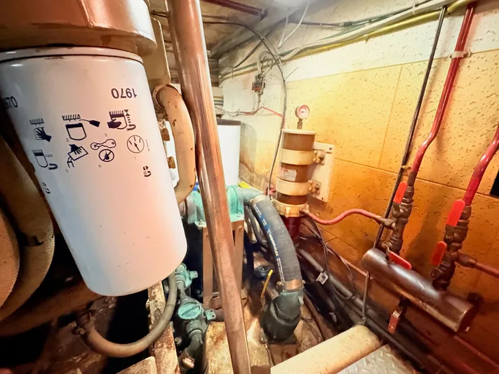 Freedom Yacht Photos Pics 