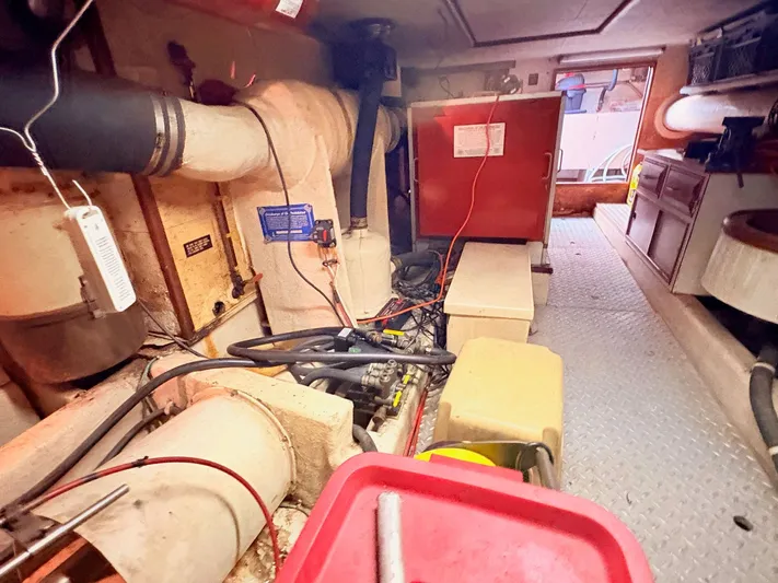 Freedom Yacht Photos Pics 