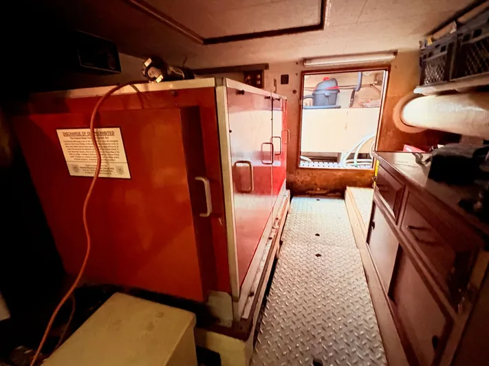 Freedom Yacht Photos Pics 