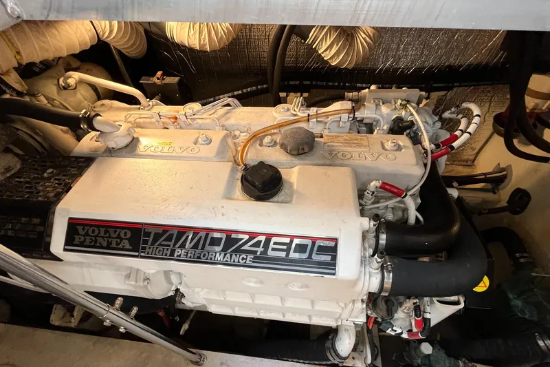 Two Can Do It Yacht Photos Pics 