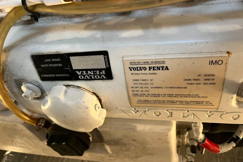 Two Can Do It Yacht Photos Pics 