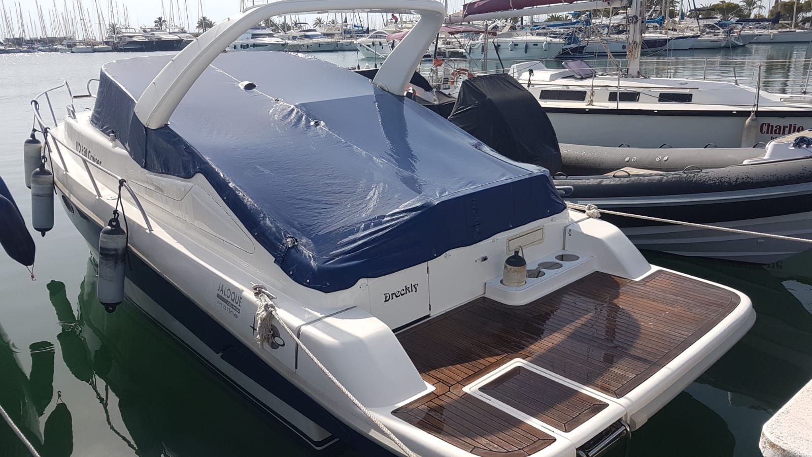 2004 Rio Yachts 850 cruiser