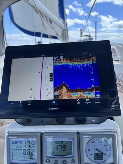 Sv Searching For The Edge Yacht Photos Pics 