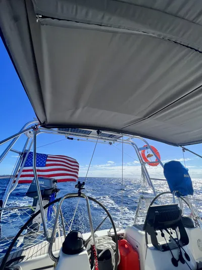 Sv Searching For The Edge Yacht Photos Pics 