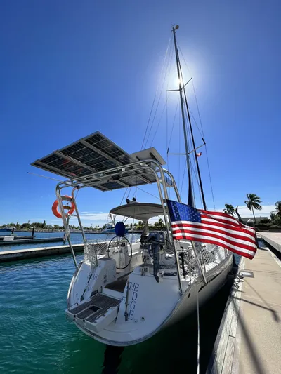 Sv Searching For The Edge Yacht Photos Pics 