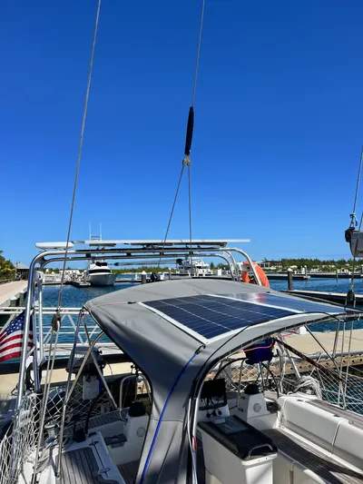 Sv Searching For The Edge Yacht Photos Pics 