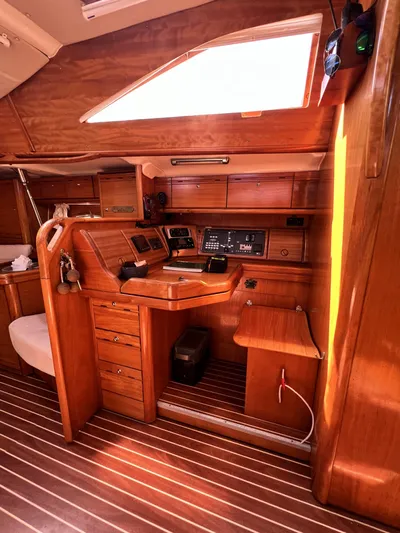 Sv Searching For The Edge Yacht Photos Pics 