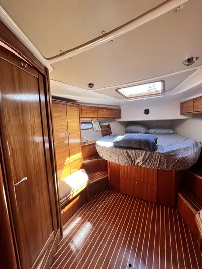 Sv Searching For The Edge Yacht Photos Pics 