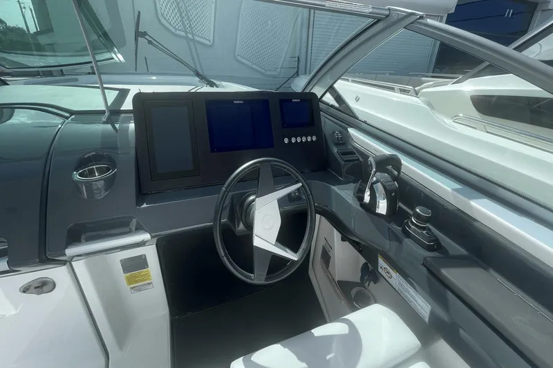 Four Seas Yacht Photos Pics 