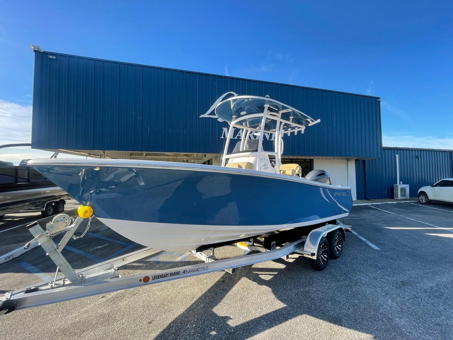 2023 Sportsman Open 212 Center Console