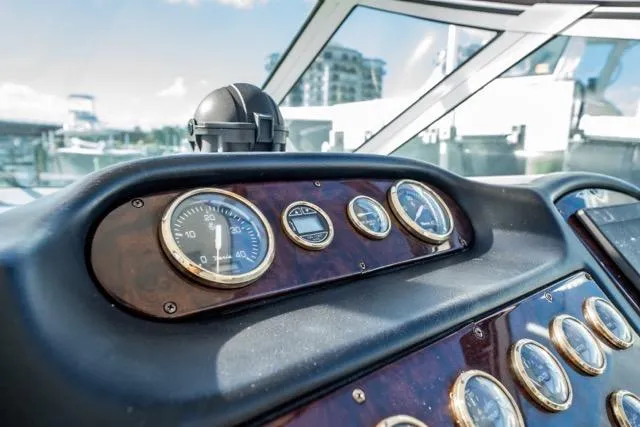 Lunasea Yacht Photos Pics Dashboard of 2005 Cruiser Yachts 405 EXPRESS with gauges and compass.