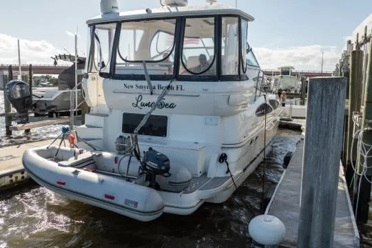 Lunasea Yacht Photos Pics 2005 Cruiser Yachts 405 EXPRESS docked at marina, New Smyrna Beach, FL.