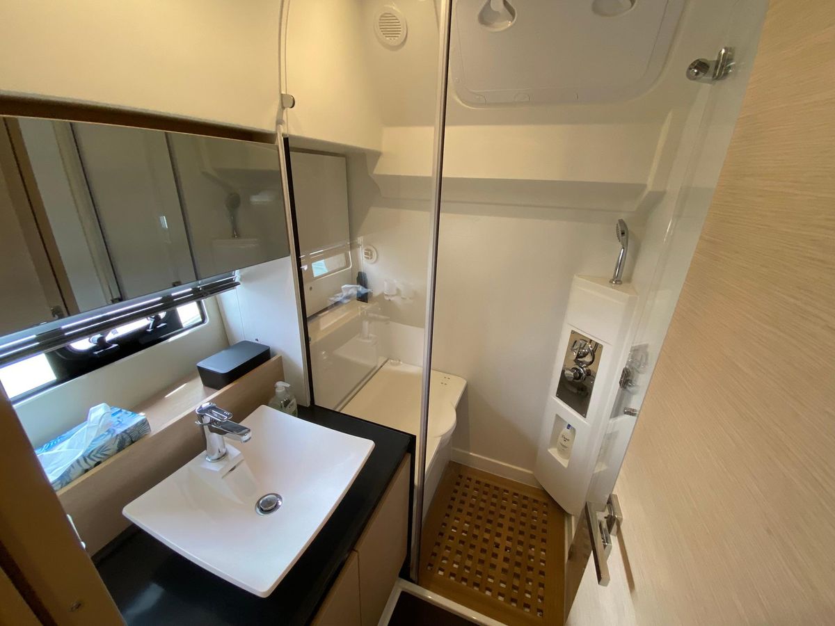 2016 Prestige 45 
