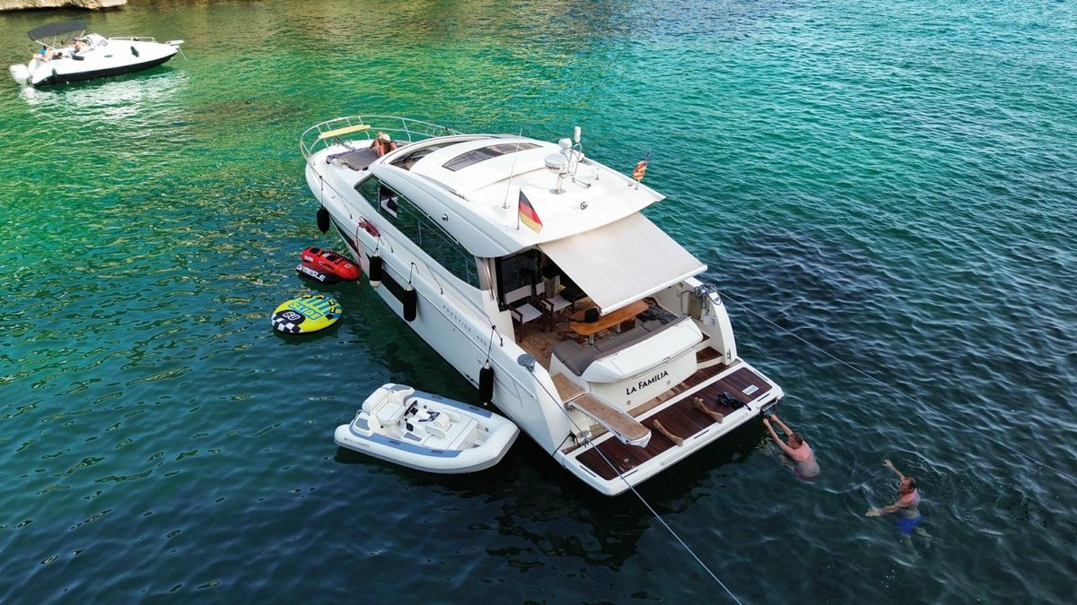 2016 Prestige 45 