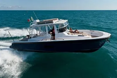 2011 Bluegame 40