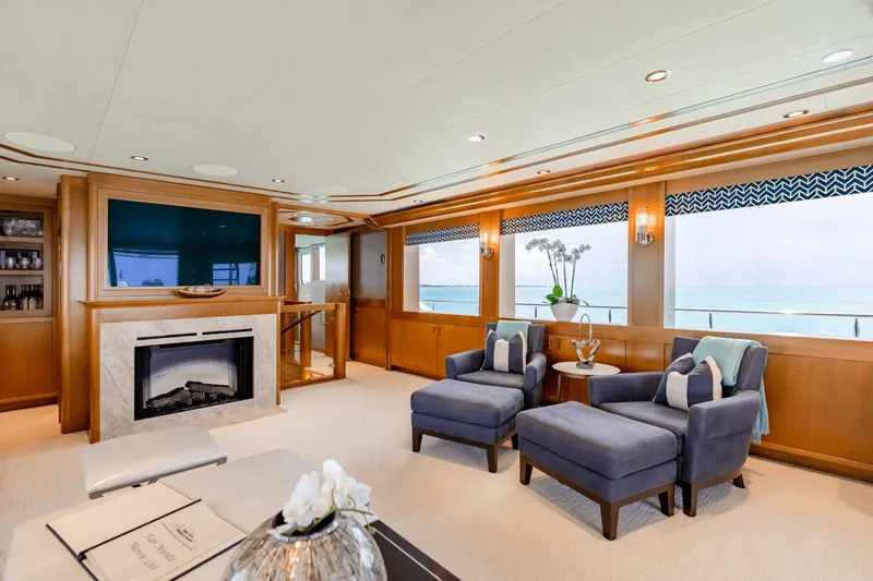 Far Niente Yacht Photos Pics 