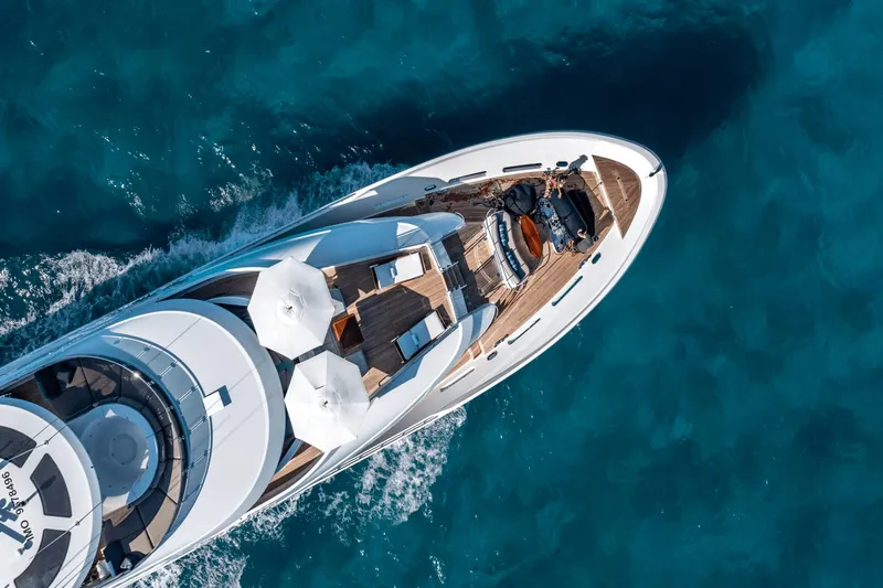 Far Niente Yacht Photos Pics 