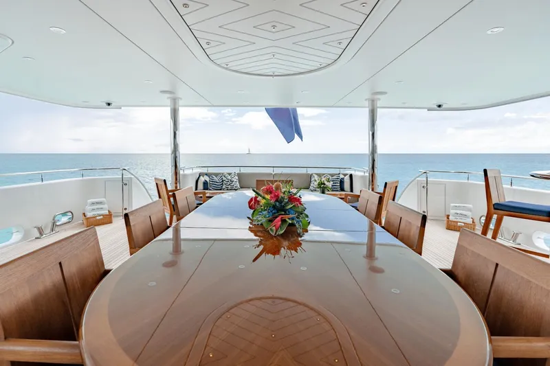 Far Niente Yacht Photos Pics 