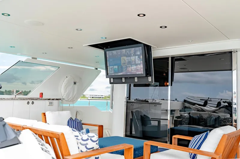 Far Niente Yacht Photos Pics 