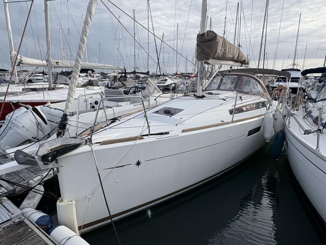 2018 Jeanneau Sun Odyssey 349