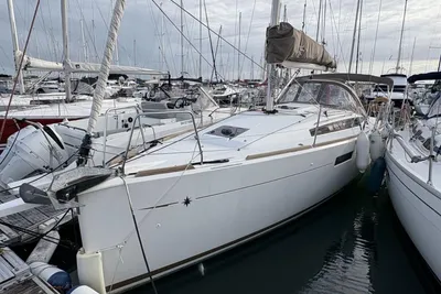 2018 Jeanneau Sun Odyssey 349