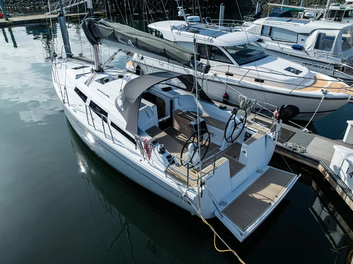 Gretel Yacht Photos Pics 