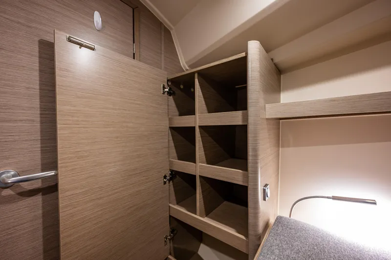 Gretel Yacht Photos Pics 