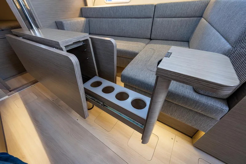 Gretel Yacht Photos Pics 