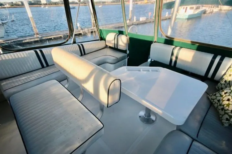 Kismet II Yacht Photos Pics 2001 Mainship 430 - Image 6