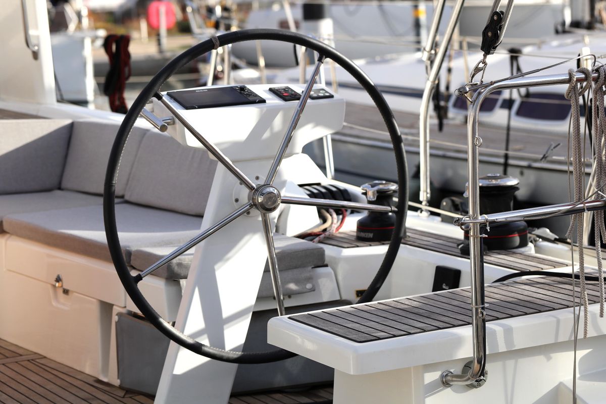 2021 Beneteau 44 
