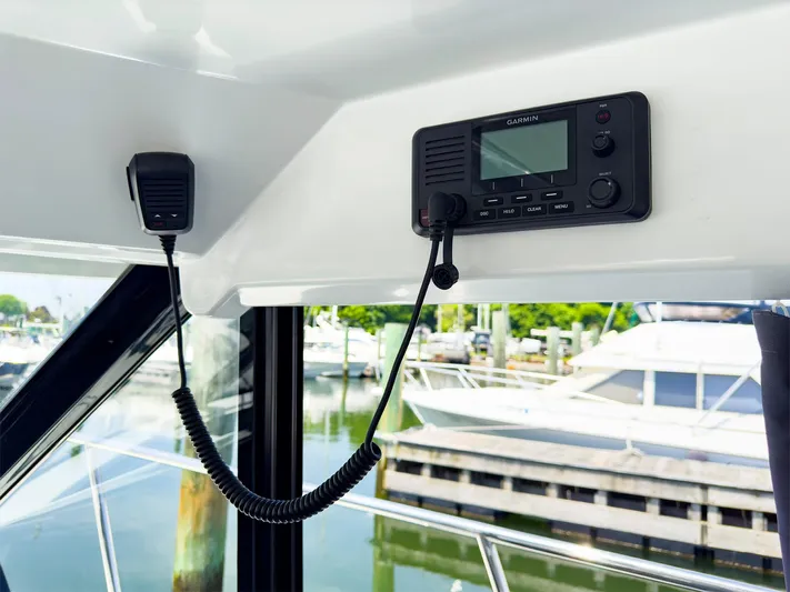 4761ak Yacht Photos Pics VHF radio system on the 2021 Jeanneau NC 1095 FLY boat.