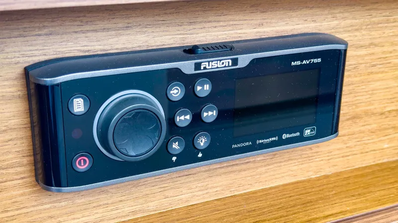 4761ak Yacht Photos Pics Fusion MS-AV755 marine stereo system on Jeanneau NC 1095 FLY 2021 boat.