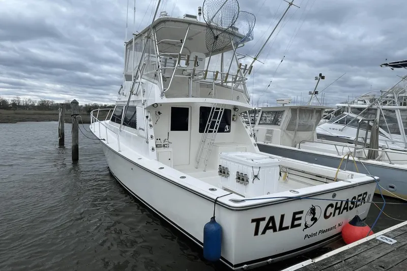 Tale Chaser II Yacht Photos Pics 