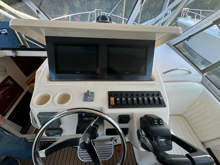 Ramble On Yacht Photos Pics 